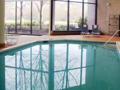 Doubletree By Hilton & Executive Meeting Center 4*