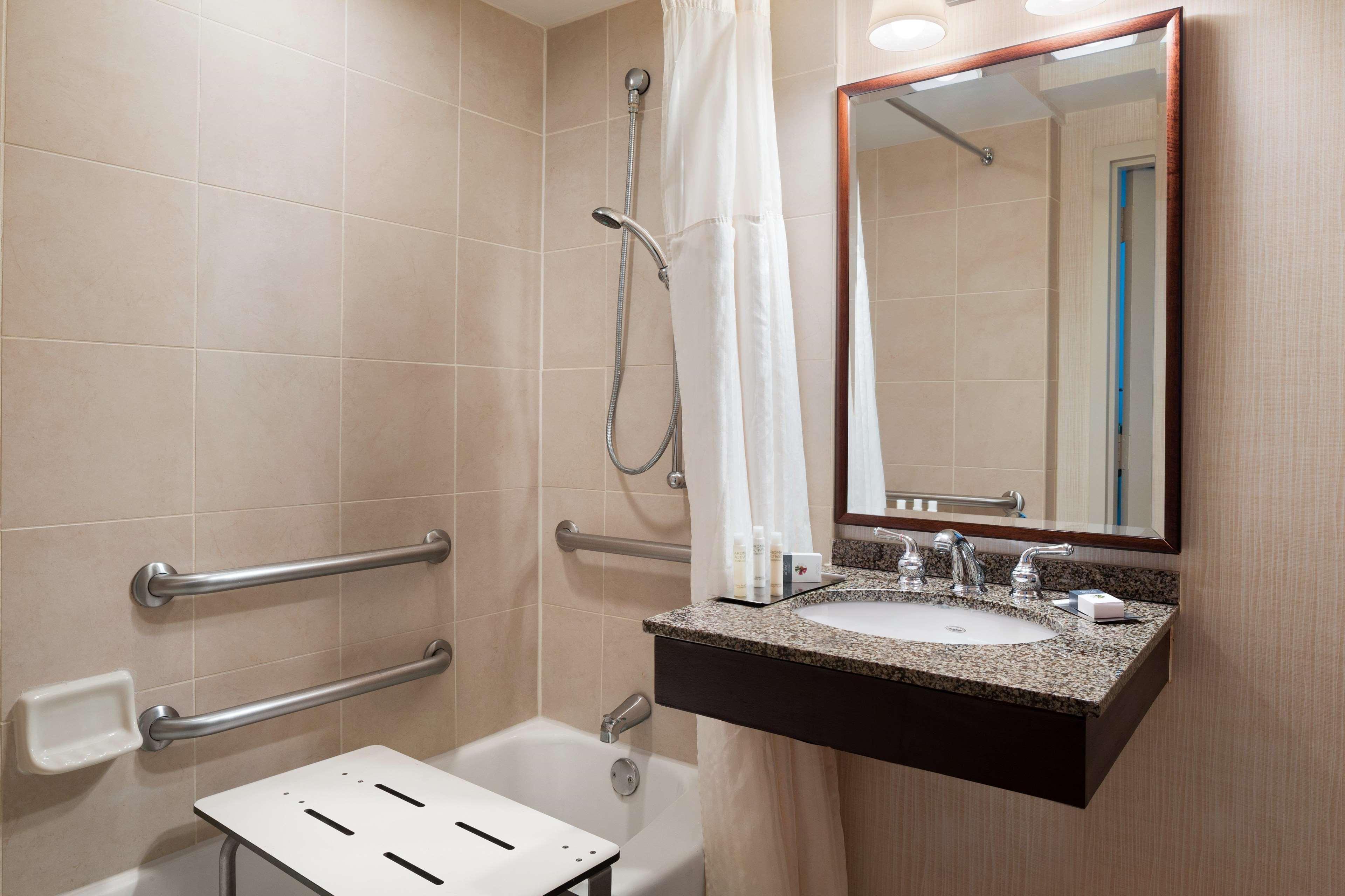 Hotel Doubletree By Hilton & Executive Meeting Center Somerset